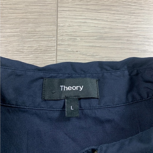 Theory Classic Fitted Stretch Cotton Navy Shirt - Picture 5 of 9
